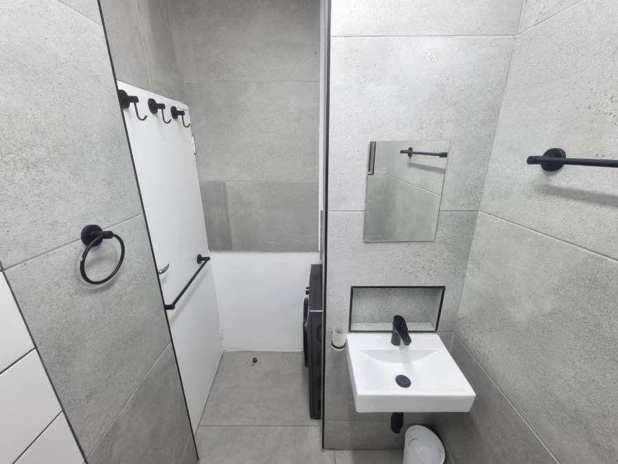 2 Bedroom Property for Sale in Cape Town City Centre Western Cape